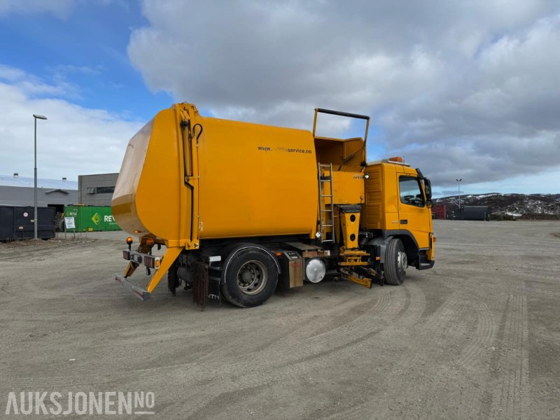 2004 Volvo FM-9 4X2 Komprimator - Sidelaster - 247983KM - Xe tải chở rác: hình 4 2004 Volvo FM-9 4X2 Komprimator - Sidelaster - 247983KM - Xe tải chở rác: hình 4