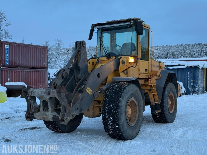 2004 Volvo L90E - Sentralsmøring - Ny motor - Máy xúc lật bánh lốp: hình 1 2004 Volvo L90E - Sentralsmøring - Ny motor - Máy xúc lật bánh lốp: hình 1