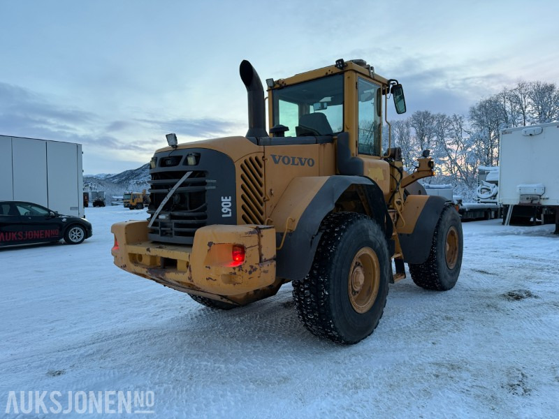 2004 Volvo L90E - Sentralsmøring - Ny motor - Máy xúc lật bánh lốp: hình 5 2004 Volvo L90E - Sentralsmøring - Ny motor - Máy xúc lật bánh lốp: hình 5