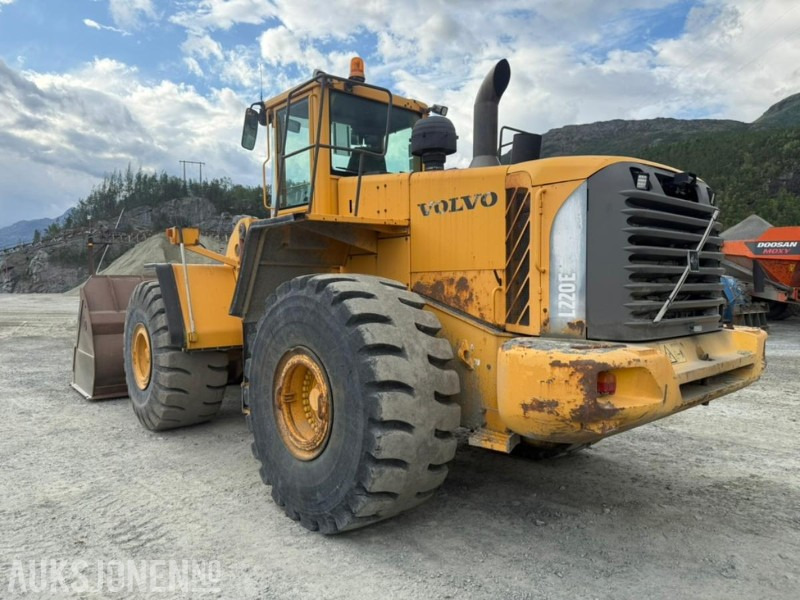 2005 Volvo L220E HJULLASTER - 15364 Timer - Máy xúc lật bánh lốp: hình 3 2005 Volvo L220E HJULLASTER - 15364 Timer - Máy xúc lật bánh lốp: hình 3