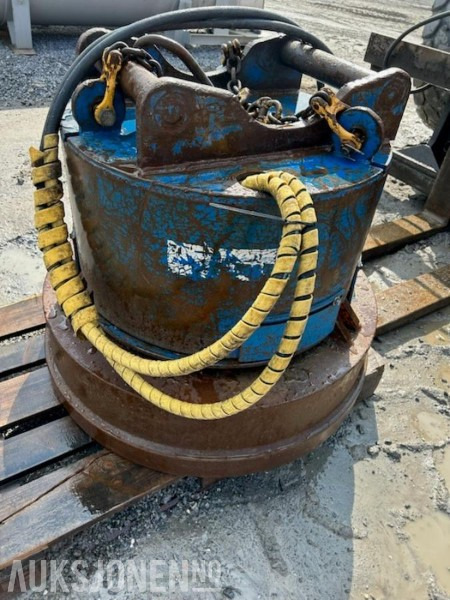 2006 DYNASET hydraulisk Magnet generator - S60 - Trang thiết bị xây dựng: hình 1 2006 DYNASET hydraulisk Magnet generator - S60 - Trang thiết bị xây dựng: hình 1