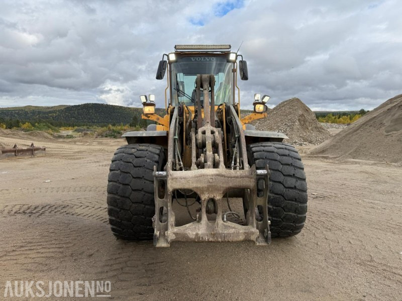 2006 Volvo L120E - Sentralsmøring - 14887 timer - Máy xúc lật bánh lốp: hình 2 2006 Volvo L120E - Sentralsmøring - 14887 timer - Máy xúc lật bánh lốp: hình 2