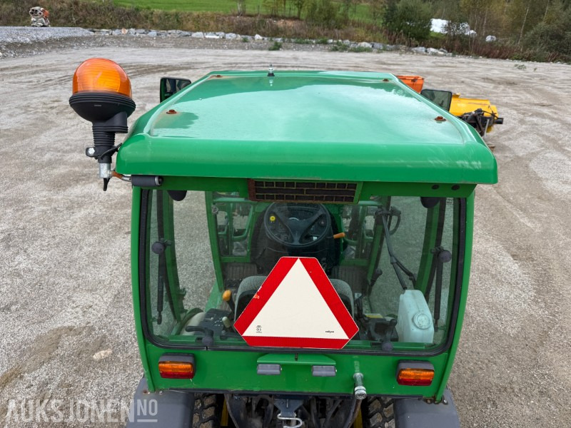 2007 John Deere 2320 Minitraktor / Kompakttraktor 2316 timer. Mykje ekstrautstyr - Máy cày: hình 5 2007 John Deere 2320 Minitraktor / Kompakttraktor 2316 timer. Mykje ekstrautstyr - Máy cày: hình 5