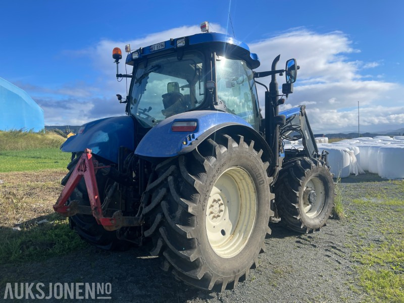 2009 New Holland T6070 - med frontlaster - Máy cày: hình 4 2009 New Holland T6070 - med frontlaster - Máy cày: hình 4