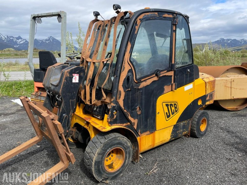 2010 JCB 80/1269/EEC TELESKOP TRUCK - Xe nhấc hình viễn vọng kính: hình 1 2010 JCB 80/1269/EEC TELESKOP TRUCK - Xe nhấc hình viễn vọng kính: hình 1