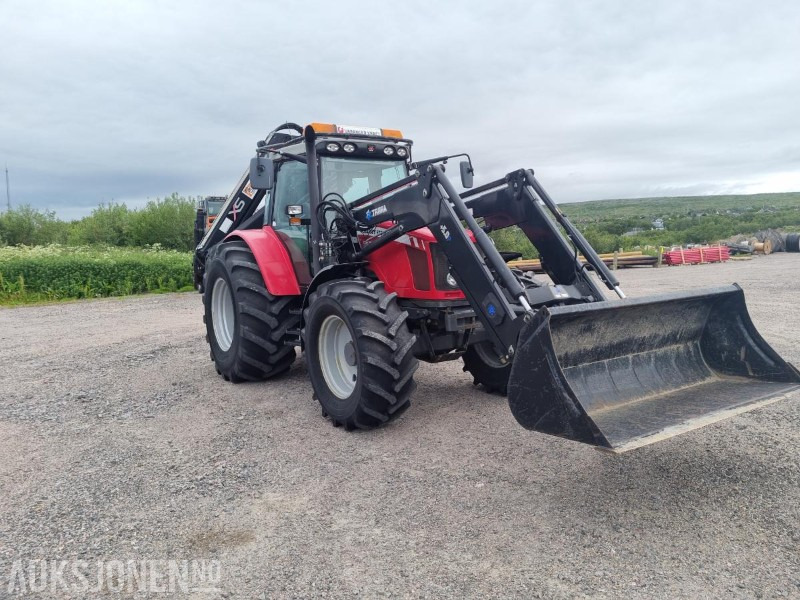 2010 Massey Ferguson 5470 Dyna 4 med Kran - Hiab 122E-5 HiDuo - Gaffler - Skuffe - 1453KM - Máy cày: hình 1 2010 Massey Ferguson 5470 Dyna 4 med Kran - Hiab 122E-5 HiDuo - Gaffler - Skuffe - 1453KM - Máy cày: hình 1