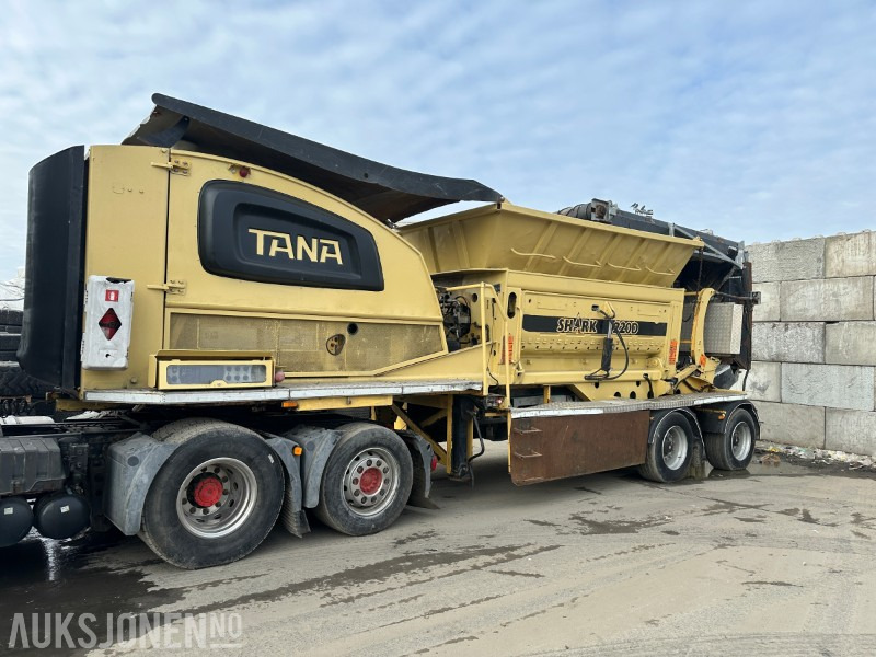 2011 Tana Shark 220D - Kvern - Trang thiết bị xây dựng: hình 1 2011 Tana Shark 220D - Kvern - Trang thiết bị xây dựng: hình 1
