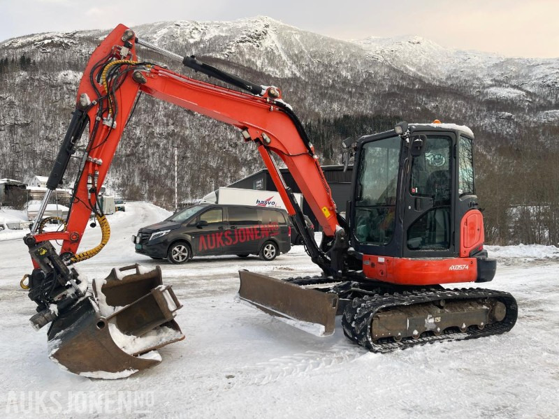 2012 Kubota KX057-4 Gravemaskin med tiltrotator, tre skuffer, kun 4408 timer - Máy xúc mini: hình 1 2012 Kubota KX057-4 Gravemaskin med tiltrotator, tre skuffer, kun 4408 timer - Máy xúc mini: hình 1