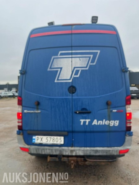 2012 Mercedes-Benz Sprinter - Xe van chở hàng: hình 4 2012 Mercedes-Benz Sprinter - Xe van chở hàng: hình 4