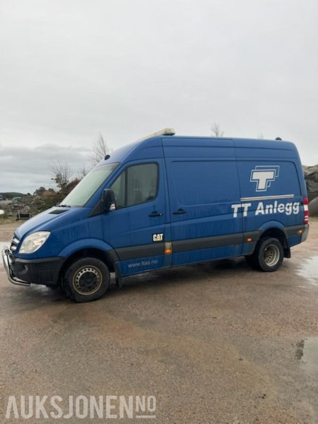 2012 Mercedes-Benz Sprinter - Xe van chở hàng: hình 1 2012 Mercedes-Benz Sprinter - Xe van chở hàng: hình 1