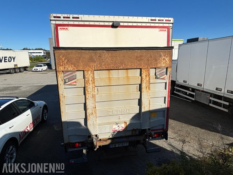 2012 Volvo FL-290 Skapbil med sideåpning. Bakløft. Zepro baklem. - Xe tải hộp: hình 4 2012 Volvo FL-290 Skapbil med sideåpning. Bakløft. Zepro baklem. - Xe tải hộp: hình 4