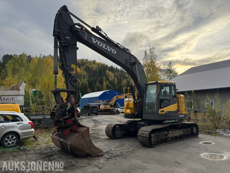 2013 Volvo ECR235DL Beltegraver - Tiltrotator - Máy xúc: hình 1 2013 Volvo ECR235DL Beltegraver - Tiltrotator - Máy xúc: hình 1