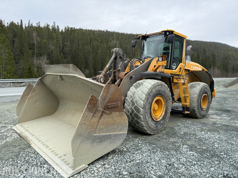 2013 Volvo L150G hjullaster - spakstyring - video - Máy xúc lật bánh lốp: hình 1 2013 Volvo L150G hjullaster - spakstyring - video - Máy xúc lật bánh lốp: hình 1