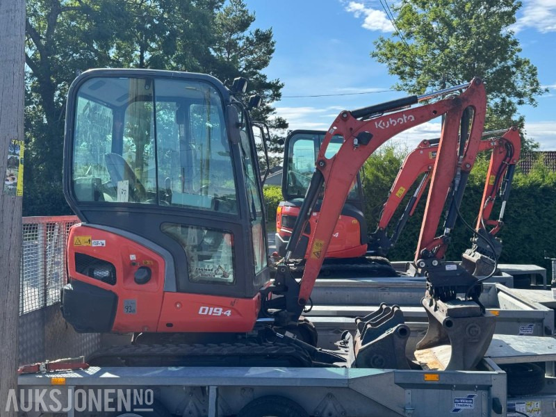 2014 Kubota KX019-4 minigraver med 3 skuffer - Máy xúc mini: hình 4 2014 Kubota KX019-4 minigraver med 3 skuffer - Máy xúc mini: hình 4