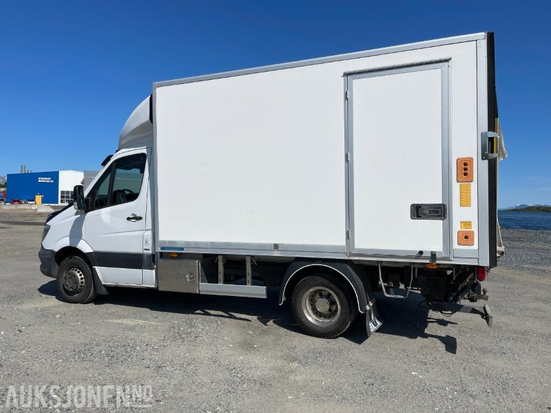 2014 Mercedes-Benz 516 Bluetec Sprinter Automat, kun 157716 km, SKAB påbygg, og 750 kg Zepro bakløft - Xe tải hộp: hình 3 2014 Mercedes-Benz 516 Bluetec Sprinter Automat, kun 157716 km, SKAB påbygg, og 750 kg Zepro bakløft - Xe tải hộp: hình 3