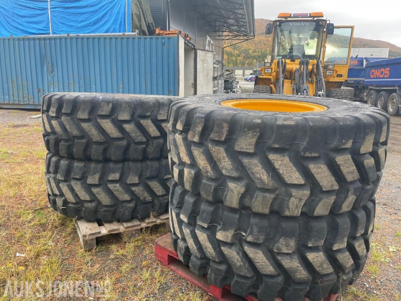2015 4 Stk 20,5/25 GoodYear hjullasterdekk - Máy xúc lật bánh lốp: hình 5 2015 4 Stk 20,5/25 GoodYear hjullasterdekk - Máy xúc lật bánh lốp: hình 5