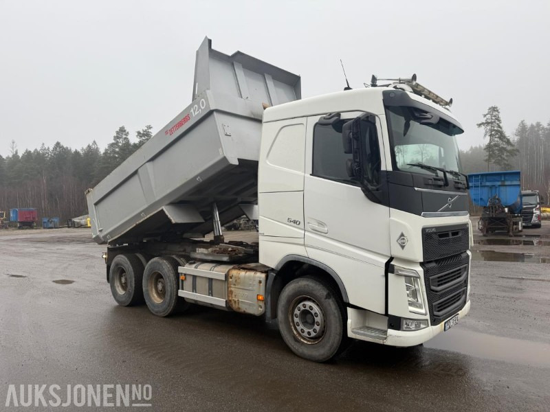 2015 VOLVO FH540 TIPPBIL SERVICEHISTORIKK ZETTERBERG PÅBYGG. - Xe ben: hình 2 2015 VOLVO FH540 TIPPBIL SERVICEHISTORIKK ZETTERBERG PÅBYGG. - Xe ben: hình 2
