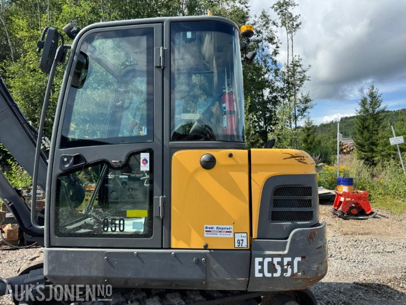 2015 Volvo EC55C GRAVEMASKIN MED KUN 1556 TIMER PÅ TELLEREN - Máy xúc: hình 5 2015 Volvo EC55C GRAVEMASKIN MED KUN 1556 TIMER PÅ TELLEREN - Máy xúc: hình 5