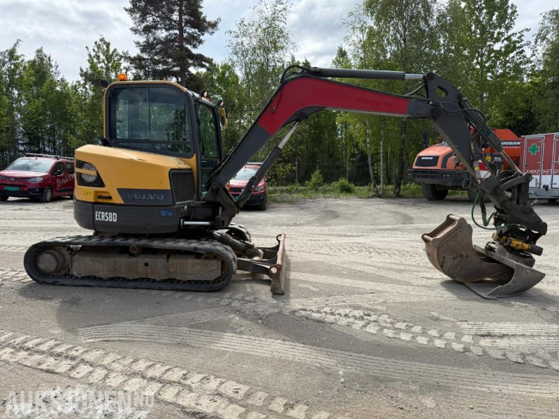 2015 Volvo ECR58D BELTEGRAVER ROTORTILT 2 SKUFFER SERVICEHISTORIKK. - Máy xúc: hình 4 2015 Volvo ECR58D BELTEGRAVER ROTORTILT 2 SKUFFER SERVICEHISTORIKK. - Máy xúc: hình 4