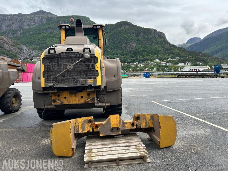 2015 Volvo L120H hjullaster med skuffe - Máy xúc lật bánh lốp: hình 5 2015 Volvo L120H hjullaster med skuffe - Máy xúc lật bánh lốp: hình 5