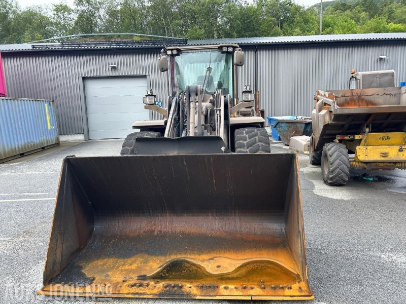 2015 Volvo L120H hjullaster med skuffe - Máy xúc lật bánh lốp: hình 4 2015 Volvo L120H hjullaster med skuffe - Máy xúc lật bánh lốp: hình 4