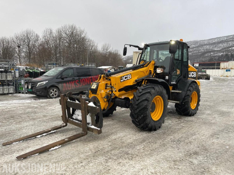 2016 JCB TM 320S 4WD hjullaster med teleskop, to skuffer, pallegafler, og kun 1732 timer - Máy xúc lật bánh lốp: hình 1 2016 JCB TM 320S 4WD hjullaster med teleskop, to skuffer, pallegafler, og kun 1732 timer - Máy xúc lật bánh lốp: hình 1