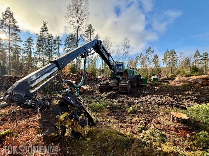 2017 John Deere 1270G hogstmaskin - Trang thiết bị xây dựng: hình 4 2017 John Deere 1270G hogstmaskin - Trang thiết bị xây dựng: hình 4