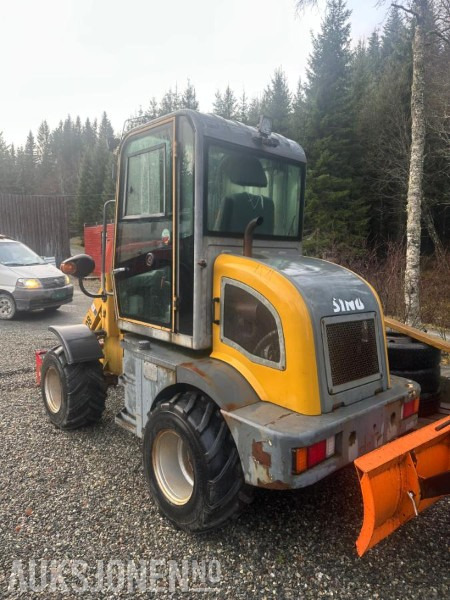 2017 Sino JN 908 minilaster - mva fritt - Máy xúc lật đa năng: hình 4 2017 Sino JN 908 minilaster - mva fritt - Máy xúc lật đa năng: hình 4