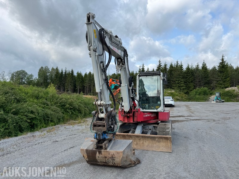 2018 Takeuchi TB280FR – 8,5-tonns gravemaskin med Side-to-Side Boom, tilt, sentralsmøring og 2 skuffer - Máy xúc: hình 3 2018 Takeuchi TB280FR – 8,5-tonns gravemaskin med Side-to-Side Boom, tilt, sentralsmøring og 2 skuffer - Máy xúc: hình 3