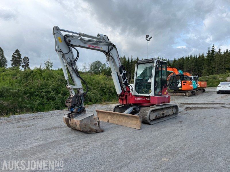 2018 Takeuchi TB280FR – 8,5-tonns gravemaskin med Side-to-Side Boom, tilt, sentralsmøring og 2 skuffer - Máy xúc: hình 2 2018 Takeuchi TB280FR – 8,5-tonns gravemaskin med Side-to-Side Boom, tilt, sentralsmøring og 2 skuffer - Máy xúc: hình 2