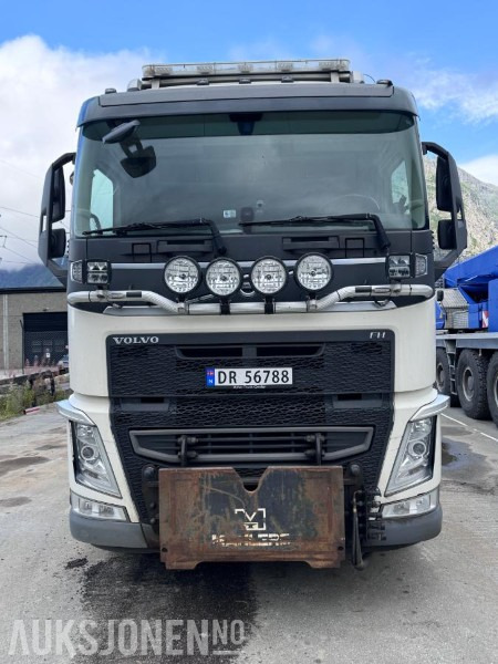 2018 Volvo FH 550 - 8x4 Tridem - Krokløft - Brøyterigget - 10 tonns framaksel - Sideplog - 20 tonns krok med knekk og fjernstyring - Xe tải nâng móc: hình 2 2018 Volvo FH 550 - 8x4 Tridem - Krokløft - Brøyterigget - 10 tonns framaksel - Sideplog - 20 tonns krok med knekk og fjernstyring - Xe tải nâng móc: hình 2