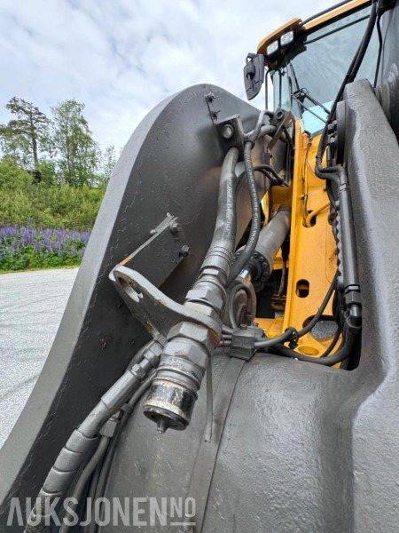 Máy xúc lật bánh lốp 2018 Volvo L90H Hjullaster - Sentralsmøring - Hydraulisk redskapslås - Tilleggshydraulikk - Sertifiseres før salg: hình 11