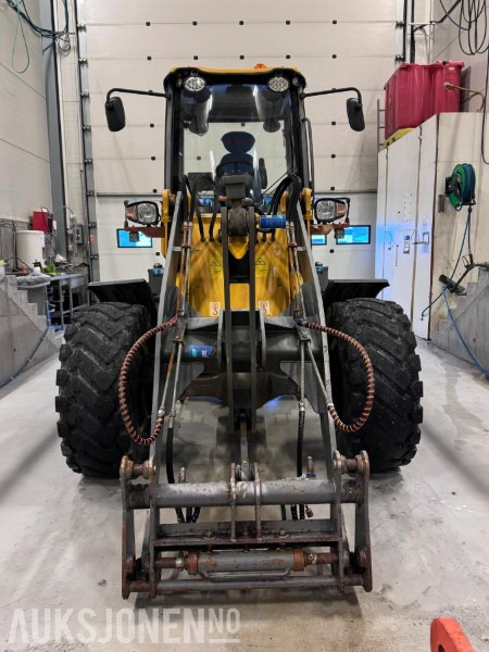 2019 Everun ER 25 Hjullaster med klappvingeskuffe - Sandstrøer - Tannskuffe - Pallegafler - Kosteaggregat - Máy xúc lật bánh lốp: hình 2 2019 Everun ER 25 Hjullaster med klappvingeskuffe - Sandstrøer - Tannskuffe - Pallegafler - Kosteaggregat - Máy xúc lật bánh lốp: hình 2