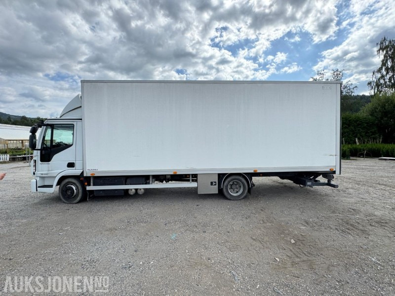 2019 Iveco Eurocargo skapbil med varme og kjøl i skap / 43126 km - Xe tải hộp: hình 2 2019 Iveco Eurocargo skapbil med varme og kjøl i skap / 43126 km - Xe tải hộp: hình 2