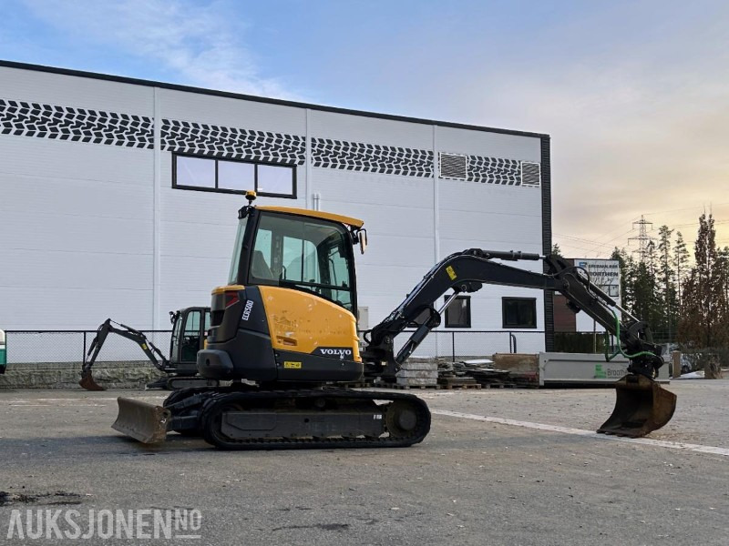 2019 VOLVO ECR50D MINIGRAVER 5 TONN STEELWRIST TILTROTATOR S40 1945 TIMER - Máy xúc mini: hình 4 2019 VOLVO ECR50D MINIGRAVER 5 TONN STEELWRIST TILTROTATOR S40 1945 TIMER - Máy xúc mini: hình 4