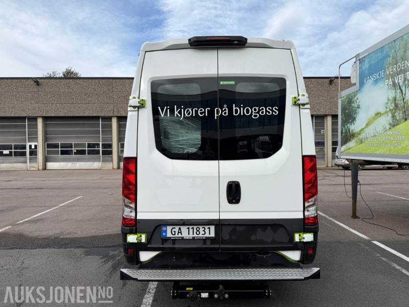 2020 Iveco Daily gass minibuss, luftfjæring, automat, 17 seter, lav km, ekstra seter, tilhengerfeste - Xe bus mini, Xe van chở khách: hình 5 2020 Iveco Daily gass minibuss, luftfjæring, automat, 17 seter, lav km, ekstra seter, tilhengerfeste - Xe bus mini, Xe van chở khách: hình 5