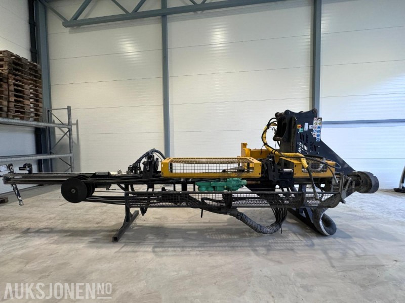 2020 Stone Power SD32 Boretårn for gravemaskin - Montabert HC50 hammer - Med fjernstyring - Giàn khoan: hình 2 2020 Stone Power SD32 Boretårn for gravemaskin - Montabert HC50 hammer - Med fjernstyring - Giàn khoan: hình 2