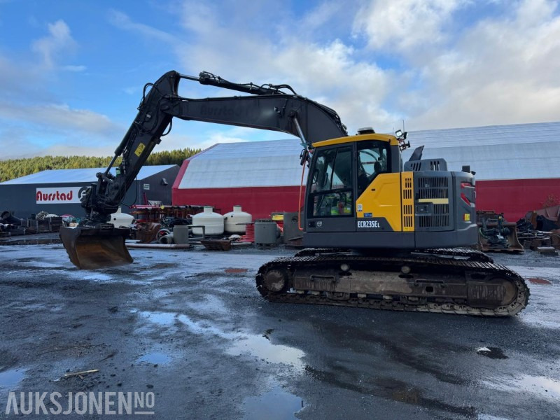 2020 Volvo ECR 235EL Gravemaskin - S70 feste - Pusskuffe - Sentralsmøring - bunkringspumpe - Tiltrotator - Pusskuffe - Sertifisert - Máy xúc: hình 1 2020 Volvo ECR 235EL Gravemaskin - S70 feste - Pusskuffe - Sentralsmøring - bunkringspumpe - Tiltrotator - Pusskuffe - Sertifisert - Máy xúc: hình 1