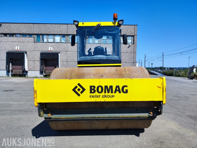 2021 Bomag 213D-5 Valsetog - KUN 572 TIMER - Máy lăn: hình 4 2021 Bomag 213D-5 Valsetog - KUN 572 TIMER - Máy lăn: hình 4