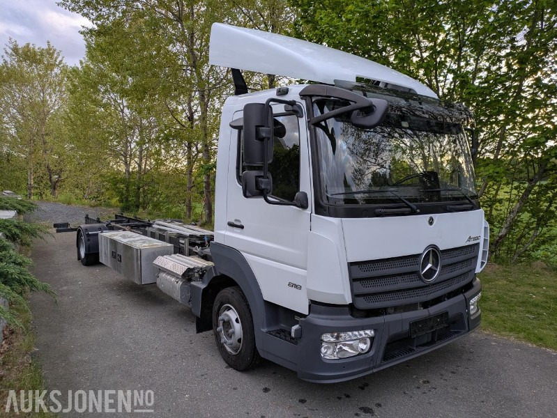 2021 Mercedes-Benz Atego 818 Automat - Xe tải khung gầm: hình 3 2021 Mercedes-Benz Atego 818 Automat - Xe tải khung gầm: hình 3