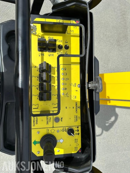 2023 AIRO A12 JE, elektrisk bomlift - Roterende Jibb - Arbeidshøyde 12,1 m. - Leveres med ny årskontroll! - Nền bục trên không: hình 5 2023 AIRO A12 JE, elektrisk bomlift - Roterende Jibb - Arbeidshøyde 12,1 m. - Leveres med ny årskontroll! - Nền bục trên không: hình 5