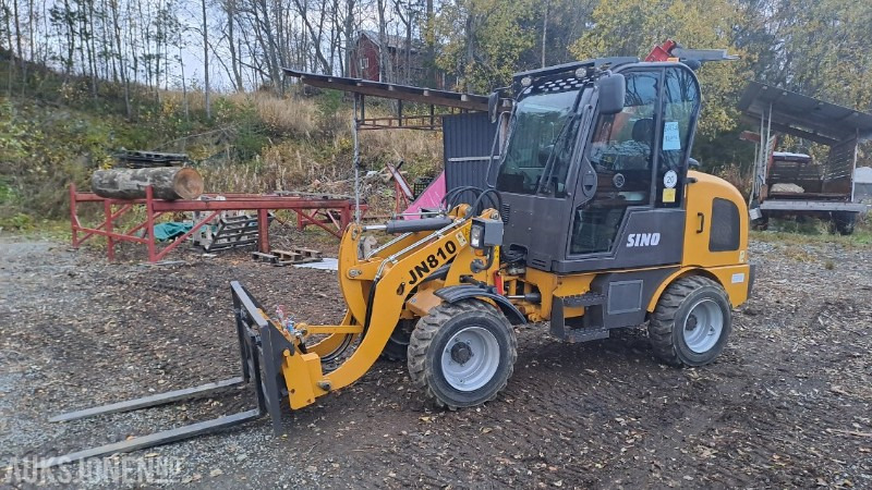 2023 Sino 810 hjullaster med skuffe, skjær og gafler - MVA fri - Máy xúc lật bánh lốp: hình 4 2023 Sino 810 hjullaster med skuffe, skjær og gafler - MVA fri - Máy xúc lật bánh lốp: hình 4