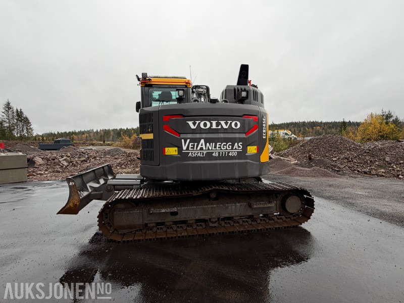 2023 Volvo ECR145EL beltegraver - HK feste - Engcon tiltrotator - Volvo pusseskuffe - Planeringsskjær - Sentralsmøring - Kun 837 timer - Máy xúc: hình 4 2023 Volvo ECR145EL beltegraver - HK feste - Engcon tiltrotator - Volvo pusseskuffe - Planeringsskjær - Sentralsmøring - Kun 837 timer - Máy xúc: hình 4