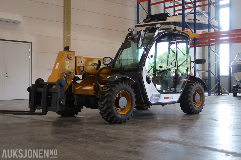 2023 XCMG XC6-2506E Elektrisk teleskoptruck - Skuff - Gafler - Lader, Kun 8 Timer - Xe nhấc hình viễn vọng kính: hình 1 2023 XCMG XC6-2506E Elektrisk teleskoptruck - Skuff - Gafler - Lader, Kun 8 Timer - Xe nhấc hình viễn vọng kính: hình 1