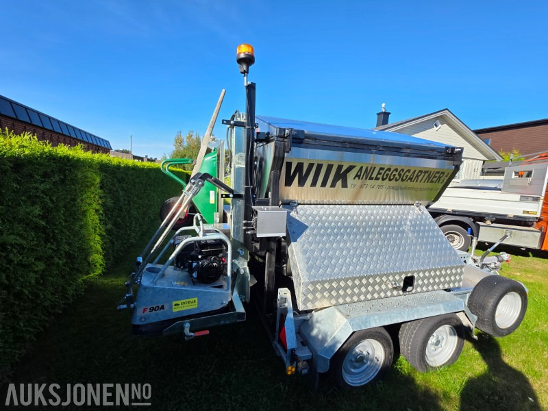 2024 Brian James Trailers A-Type asfalthenger med 2021 Svepac F 90A vibroplate 2.9kW, 2022 Honda EU22i strømaggregat og utstyr - Trang thiết bị xây dựng: hình 4 2024 Brian James Trailers A-Type asfalthenger med 2021 Svepac F 90A vibroplate 2.9kW, 2022 Honda EU22i strømaggregat og utstyr - Trang thiết bị xây dựng: hình 4