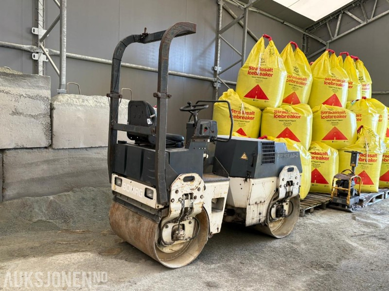 Bomag BW 100 AD-3 / ASFALTVALS - Máy lăn: hình 3 Bomag BW 100 AD-3 / ASFALTVALS - Máy lăn: hình 3