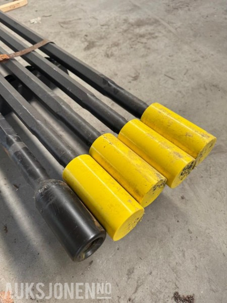 Borstreng tunnelmaskin. Epiroc T drills strings - Giàn khoan: hình 3 Borstreng tunnelmaskin. Epiroc T drills strings - Giàn khoan: hình 3