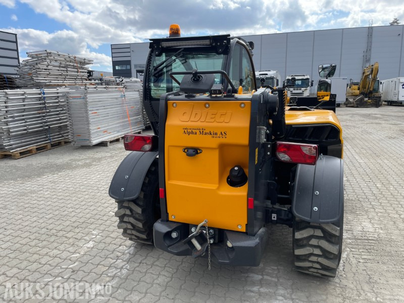 Dieci Apollo 26.6 Hyd pll gaffel skuffe og løftekrok - Xe nhấc hình viễn vọng kính: hình 4 Dieci Apollo 26.6 Hyd pll gaffel skuffe og løftekrok - Xe nhấc hình viễn vọng kính: hình 4