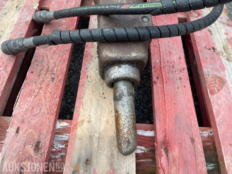 2013 Atlas Copco KM 105 Pigghammer S30, rep objekt - Đính kèm cho Máy móc xây dựng: hình 4 2013 Atlas Copco KM 105 Pigghammer S30, rep objekt - Đính kèm cho Máy móc xây dựng: hình 4