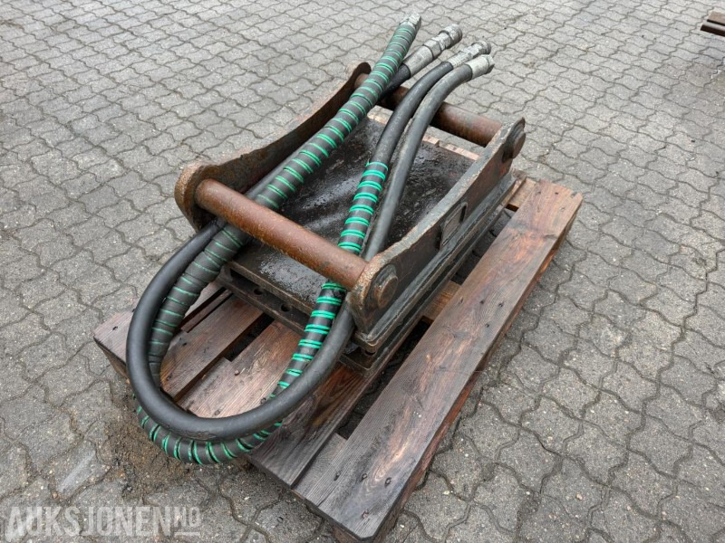 2014 S70 feste - Đính kèm cho Máy móc xây dựng: hình 2 2014 S70 feste - Đính kèm cho Máy móc xây dựng: hình 2